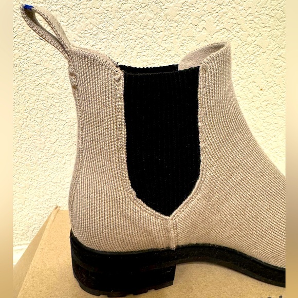 Rothy’s Lug Boot - Merino Wool Dove size 7.5 like new - Picture 7 of 8